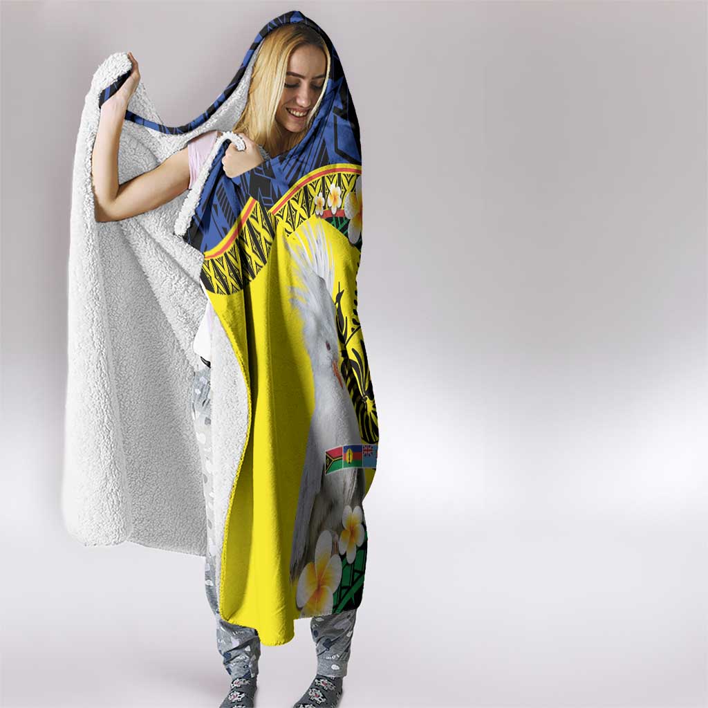 Melanesian New Caledonia Hooded Blanket Plumeria Kagu Bird and Nautilus Shell LT9 - Polynesian Pride