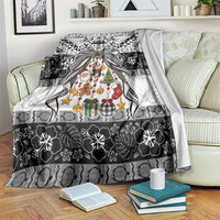 Polynesian Tribal Pattern Christmas Bow Blanket