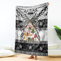 Polynesian Tribal Pattern Christmas Bow Blanket