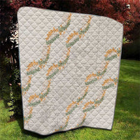 Aloha Pakalana and Puakenikeni Lei Quilt Beige Hawaiian Pattern LT9 - Polynesian Pride