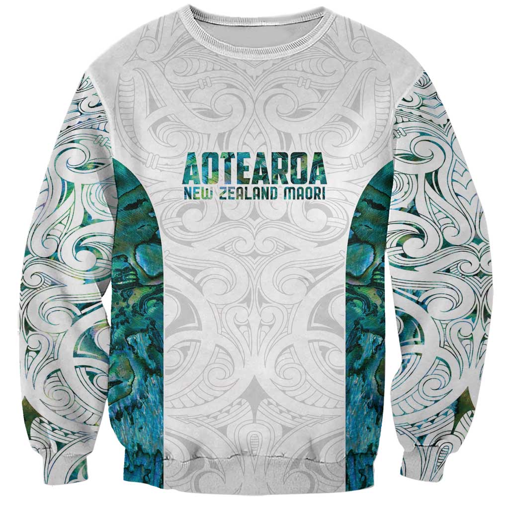 Custom New Zealand Aotearoa Sweatshirt Green Maori Paua Shell Indigenous LT9 Unisex Green - Polynesian Pride