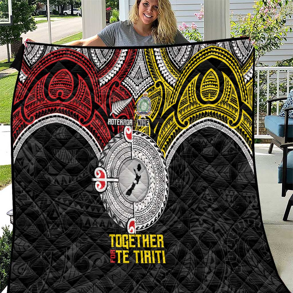 Aotearoa and Niue Mo Te Tiriti Quilt New Zealand Honour The Treaty Ake!Ake!Ake! LT9 Gold - Polynesian Pride