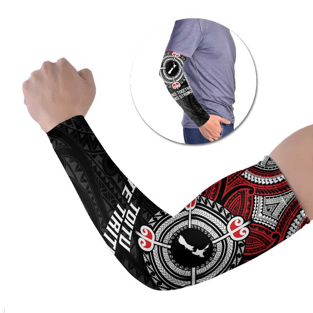 Aotearoa Proud To Be Maori Arm Sleeves New Zealand Fight Together LT9 Set of 2 Black - Polynesian Pride