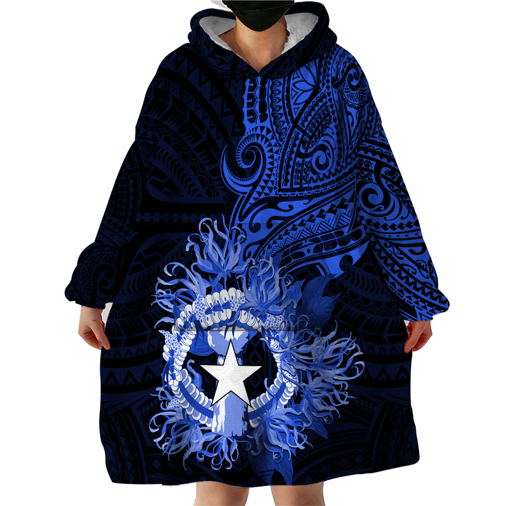 Northern Mariana Islands Ylang-ylang Mwarmwar Wearable Blanket Hoodie Polynesian Blue Style LT9 - Polynesian Pride