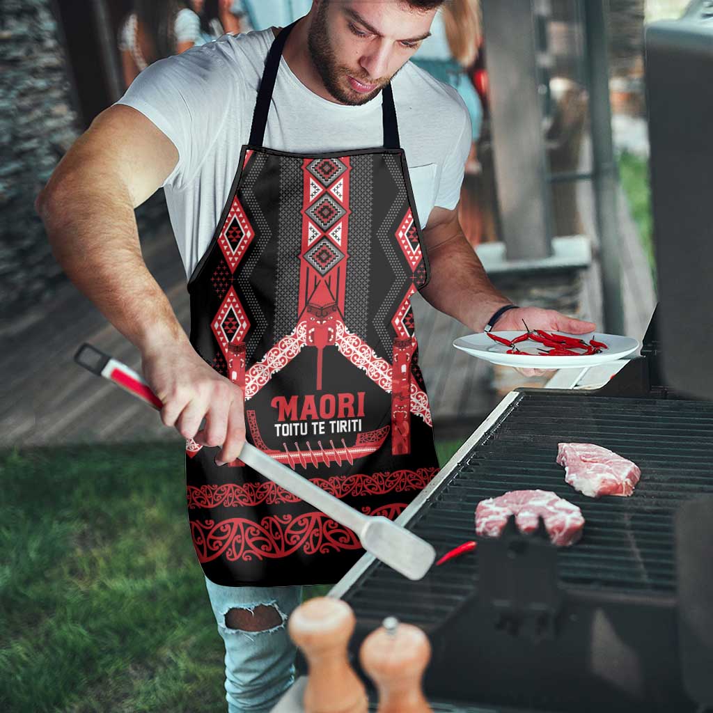 Toitu Te Tiriti Waitangi Apron Black Wharenui House LT9 - Polynesian Pride