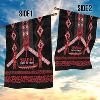 Toitu Te Tiriti Waitangi Garden Flag Black Wharenui House LT9 - Polynesian Pride