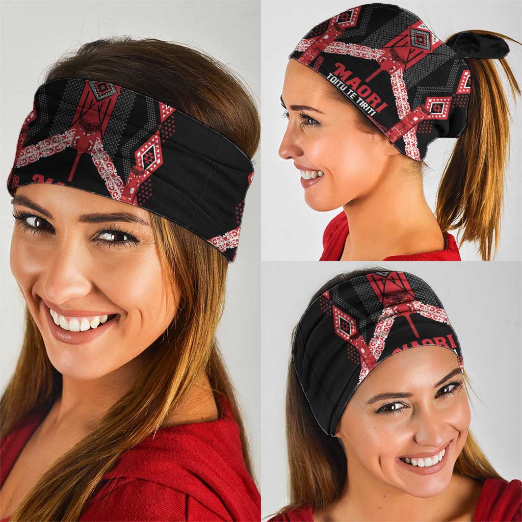 Toitu Te Tiriti Waitangi Neck Gaiter Black Wharenui House LT9 - Polynesian Pride