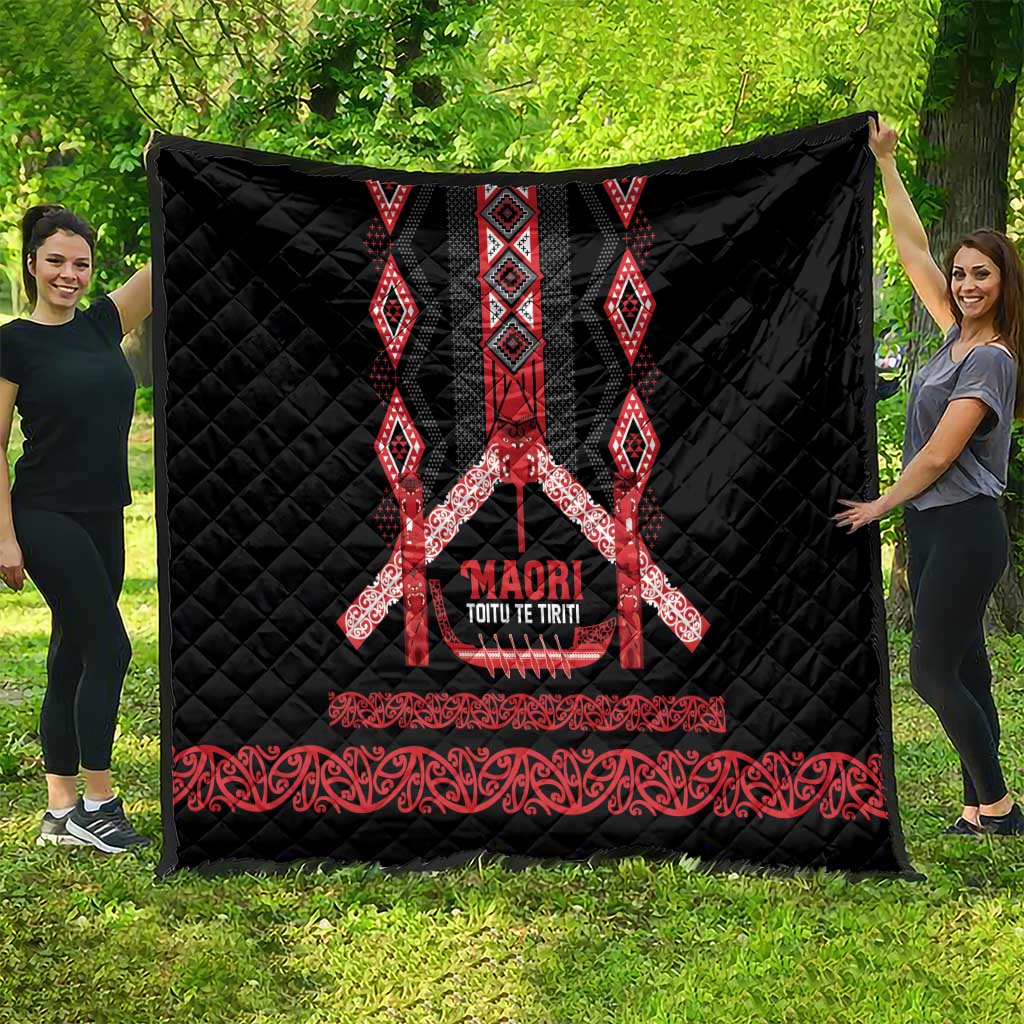 Toitu Te Tiriti Waitangi Quilt Black Wharenui House LT9 - Polynesian Pride
