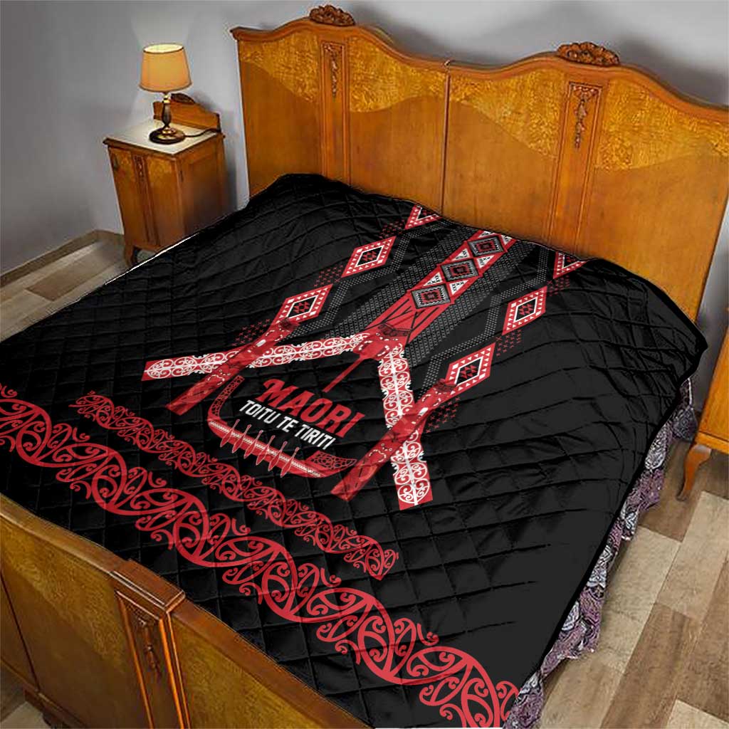 Toitu Te Tiriti Waitangi Quilt Black Wharenui House LT9 - Polynesian Pride