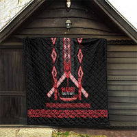 Toitu Te Tiriti Waitangi Quilt Black Wharenui House LT9 - Polynesian Pride
