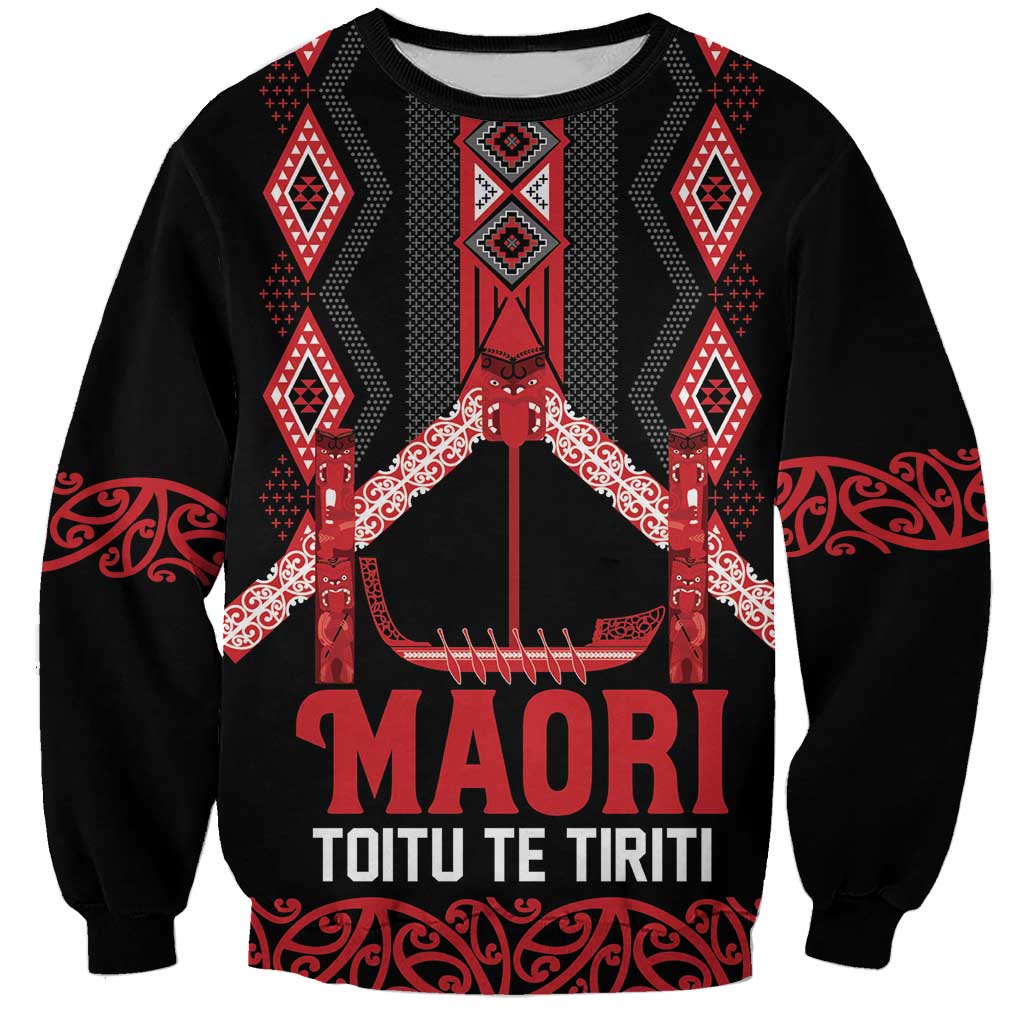 Toitu Te Tiriti Waitangi Sweatshirt Black Wharenui House LT9 Unisex Black - Polynesian Pride