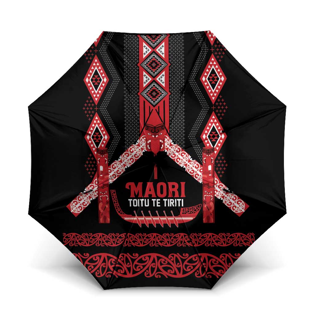 Toitu Te Tiriti Waitangi Umbrella Black Wharenui House LT9 One Size Folded 11.42 inch Opened Diameter 37.4 inch Black - Polynesian Pride
