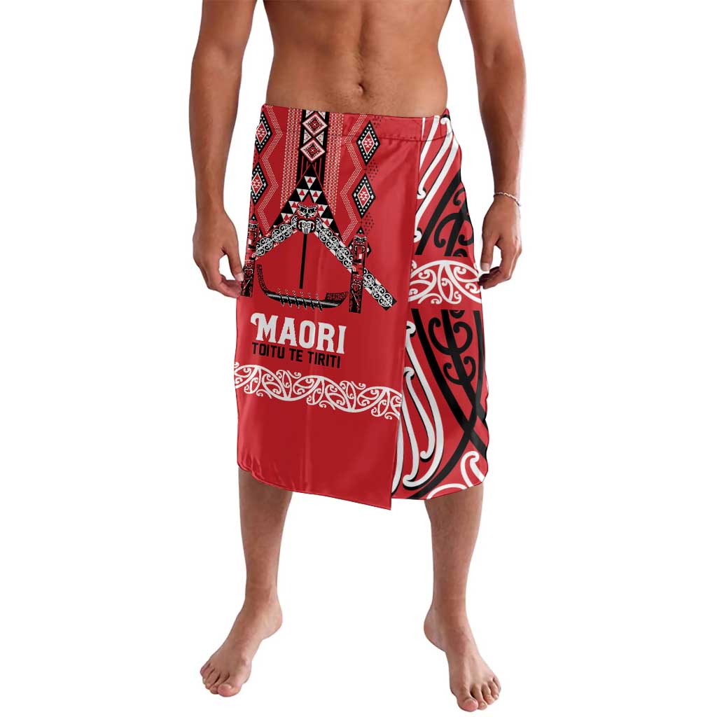 Toitu Te Tiriti Waitangi Lavalava Red Wharenui House LT9 Red - Polynesian Pride