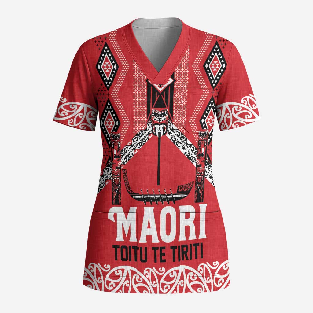 Toitu Te Tiriti Waitangi Scrub Top Red Wharenui House LT9 Adult Red - Polynesian Pride