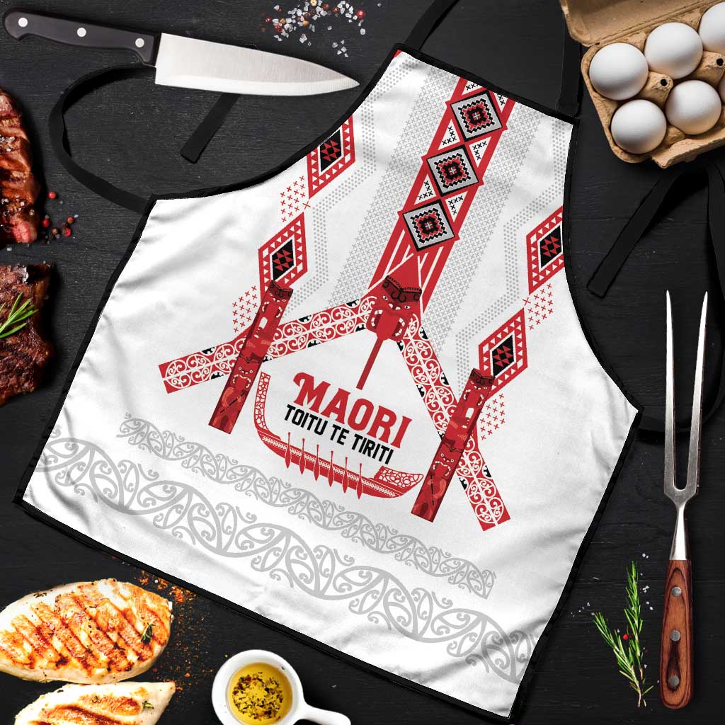 Toitu Te Tiriti Waitangi Apron White Wharenui House LT9 white - Polynesian Pride