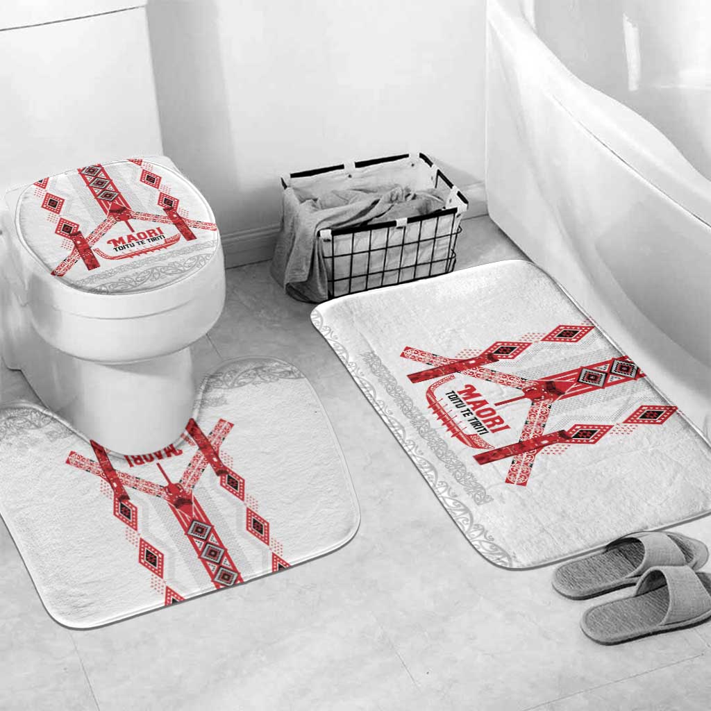 Toitu Te Tiriti Waitangi Bathroom Set White Wharenui House LT9 Mat Set Only (3 pcs) One Size white - Polynesian Pride