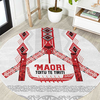 Toitu Te Tiriti Waitangi Round Carpet White Wharenui House LT9 white - Polynesian Pride