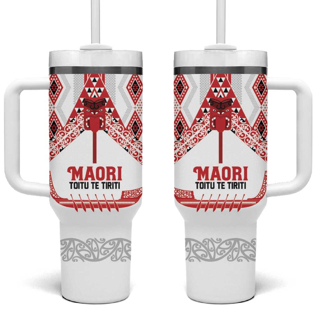 Toitu Te Tiriti Waitangi Tumbler With Handle White Wharenui House LT9 One Size: 40 oz white - Polynesian Pride