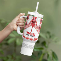 Toitu Te Tiriti Waitangi Tumbler With Handle White Wharenui House LT9 - Polynesian Pride
