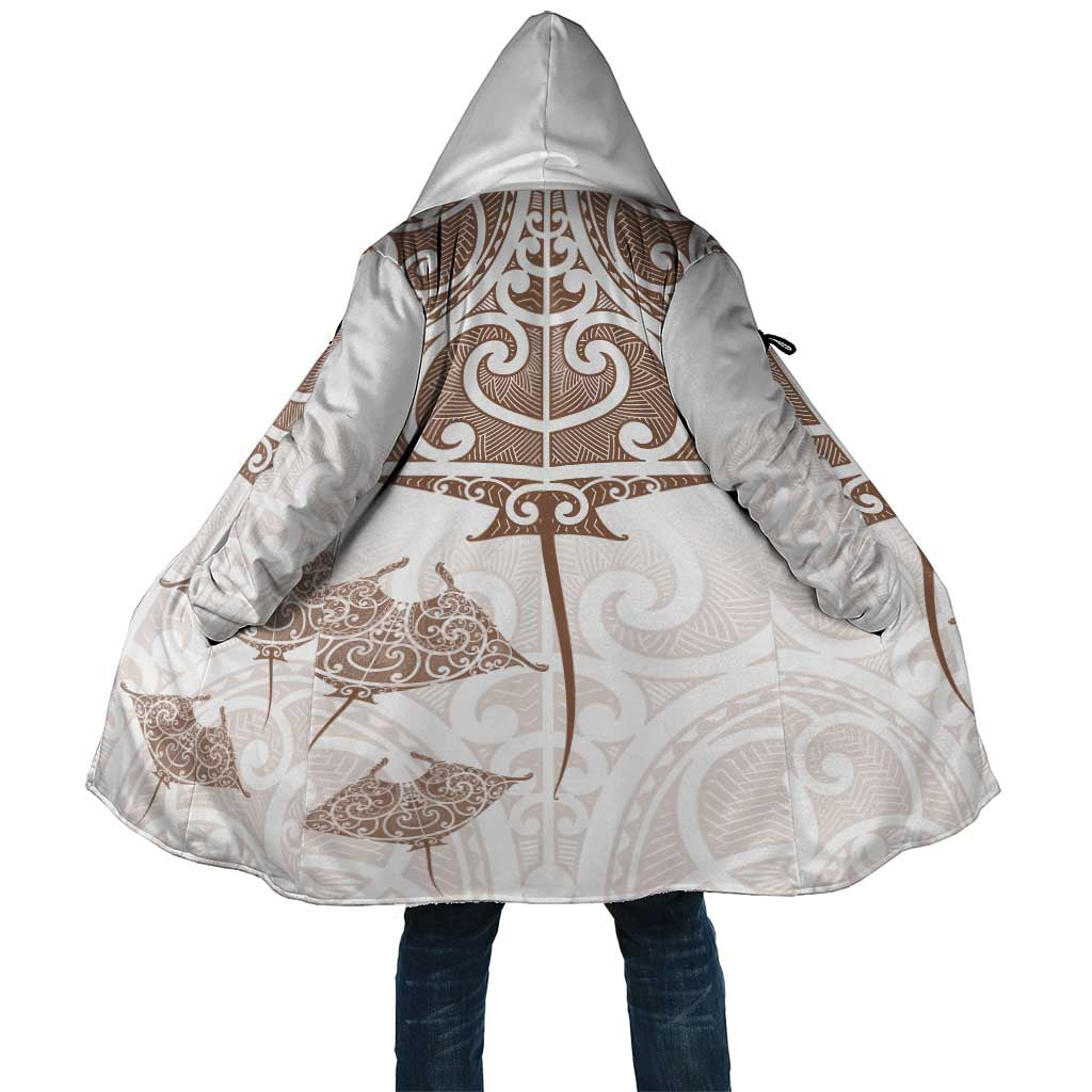 New Zealand Manta Ray Tattoo Cloak Aotearoa Maori Haehae Beige LT14 Unisex White - Polynesian Pride