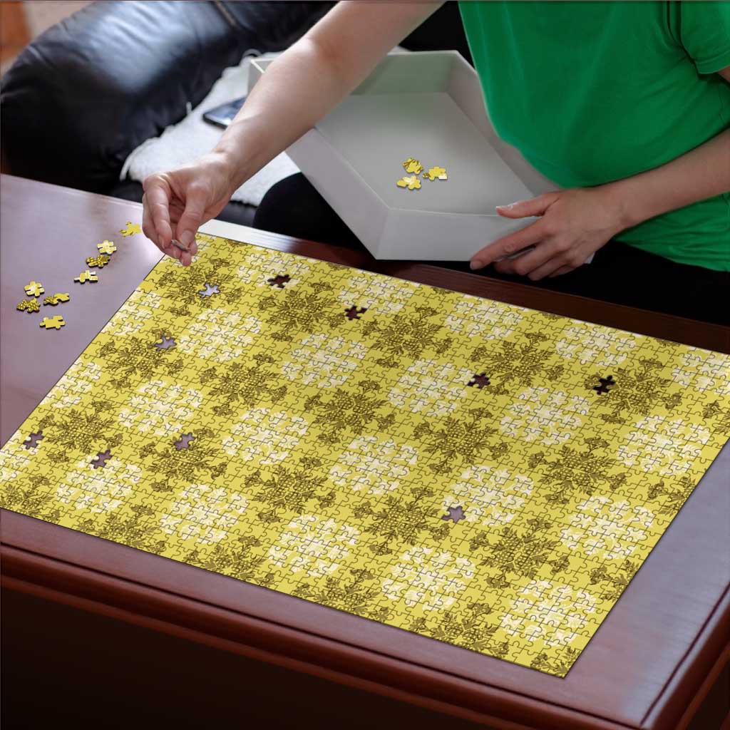 Yellow Hawaiian Quilt Puzzle Hawaii Pineapple Monstera Palaka Motifs LT14 - Polynesian Pride