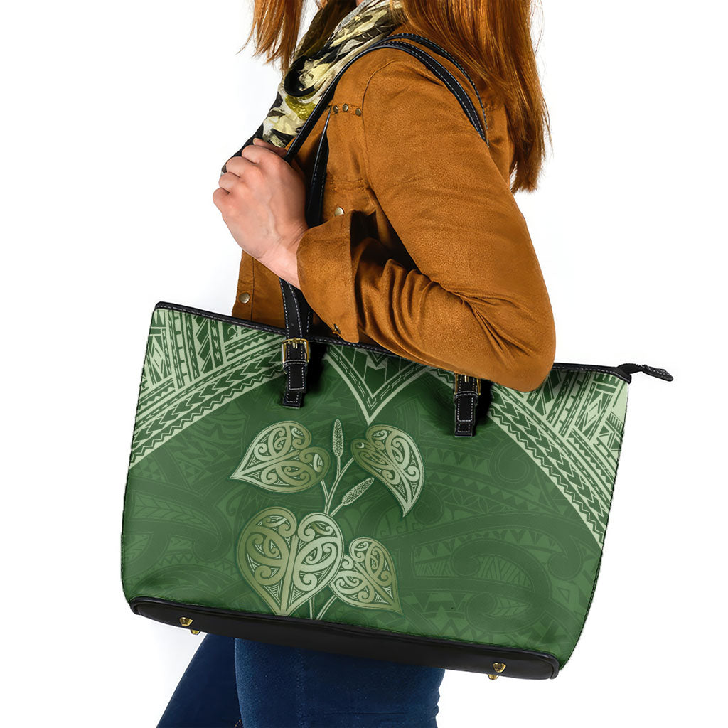 Green New Zealand Kawakawa Maori Ngaru Leather Tote Bag LT14 Green - Polynesian Pride