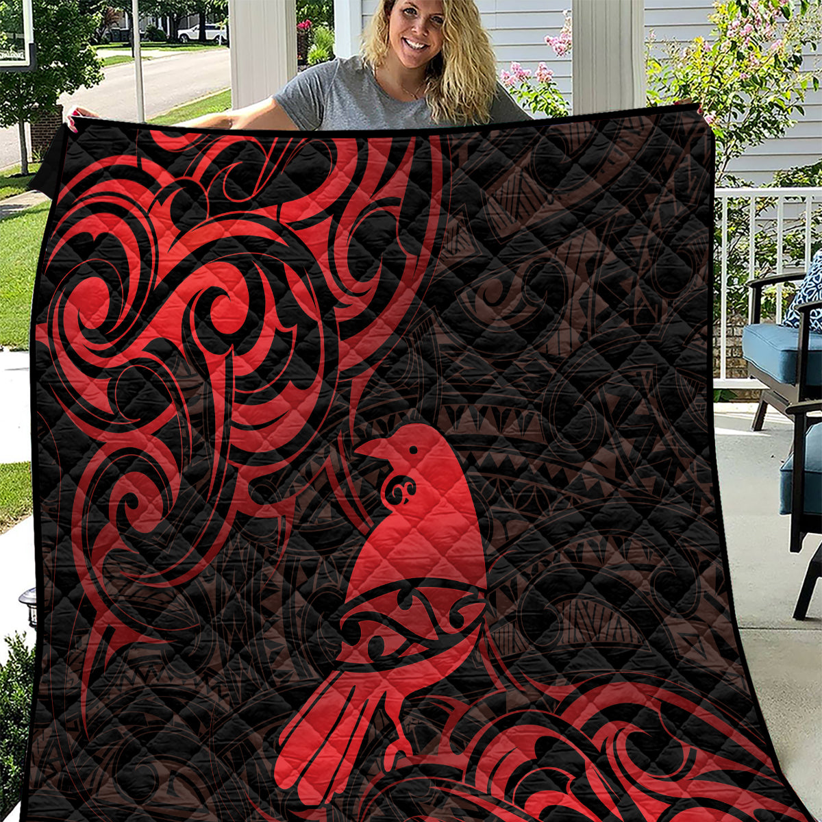 New Zealand Tui Bird Quilt Aotearoa Maori Pattern - Red