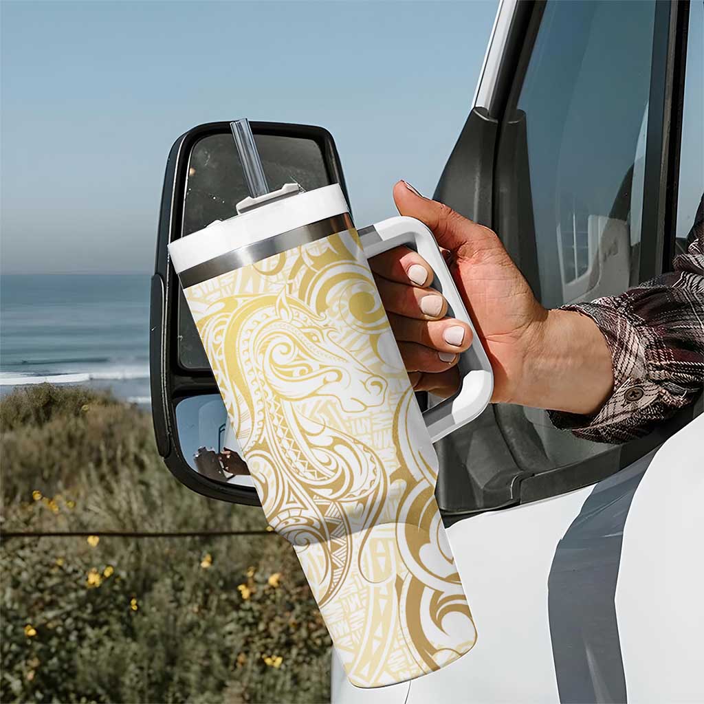 Gold And White Aotearoa Horse Racing Tumbler With Handle NZ Maori Pattern LT14 - Polynesian Pride