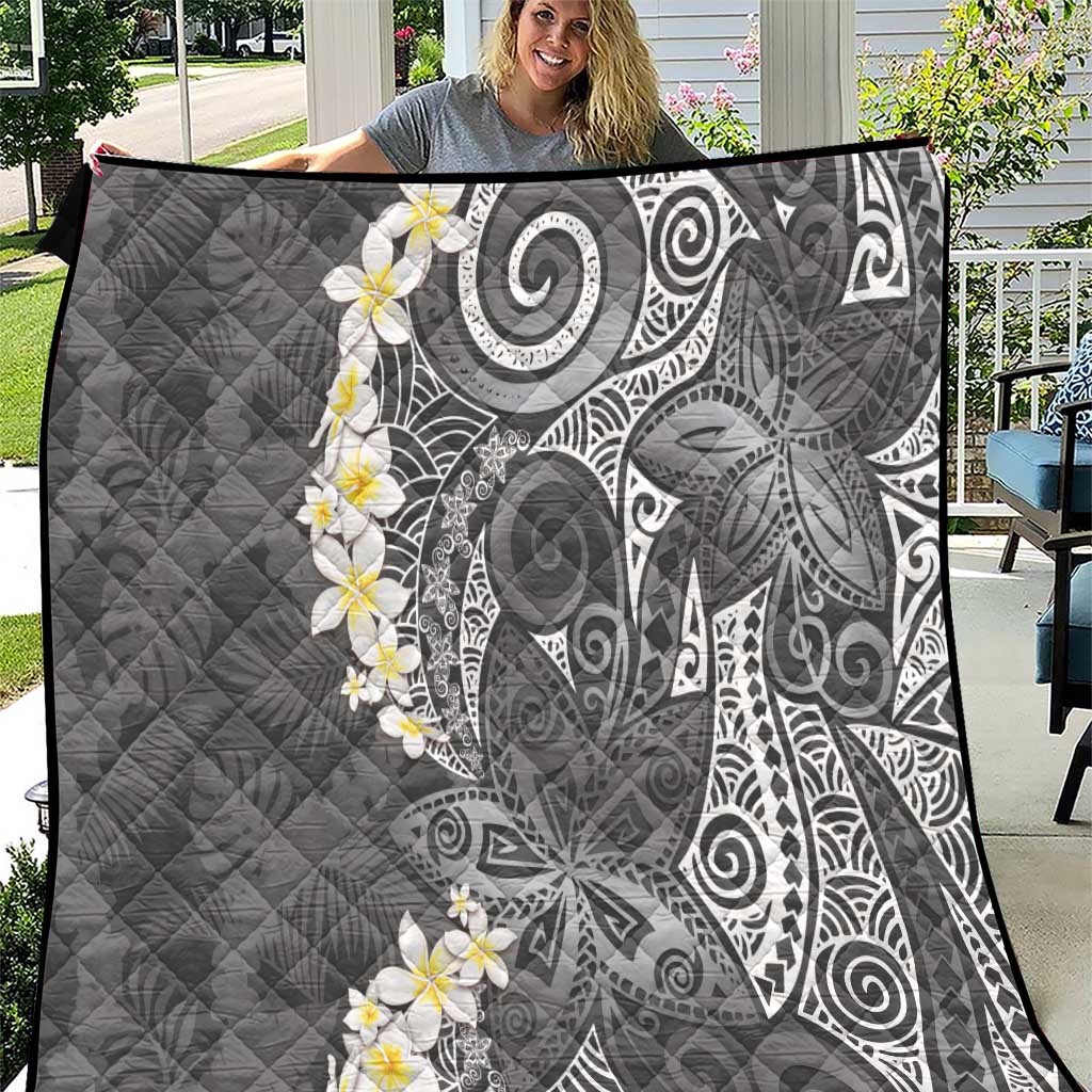 Gray Polynesian Tribal Frangipani Tropical Vibe Quilt LT14 Gray - Polynesian Pride