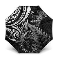 New Zealand Lizard Umbrella Silver Fern Aotearoa Maori LT14 One Size Folded 11.42 inch Opened Diameter 37.4 inch Black - Polynesian Pride