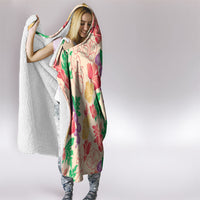 Colorful Aloha Hawaii Hibiscus Orchid Seamless Hooded Blanket
