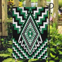 Green Aotearoa Taniko Poutama Patikitiki Garden Flag LT14 Garden Flag Green - Polynesian Pride