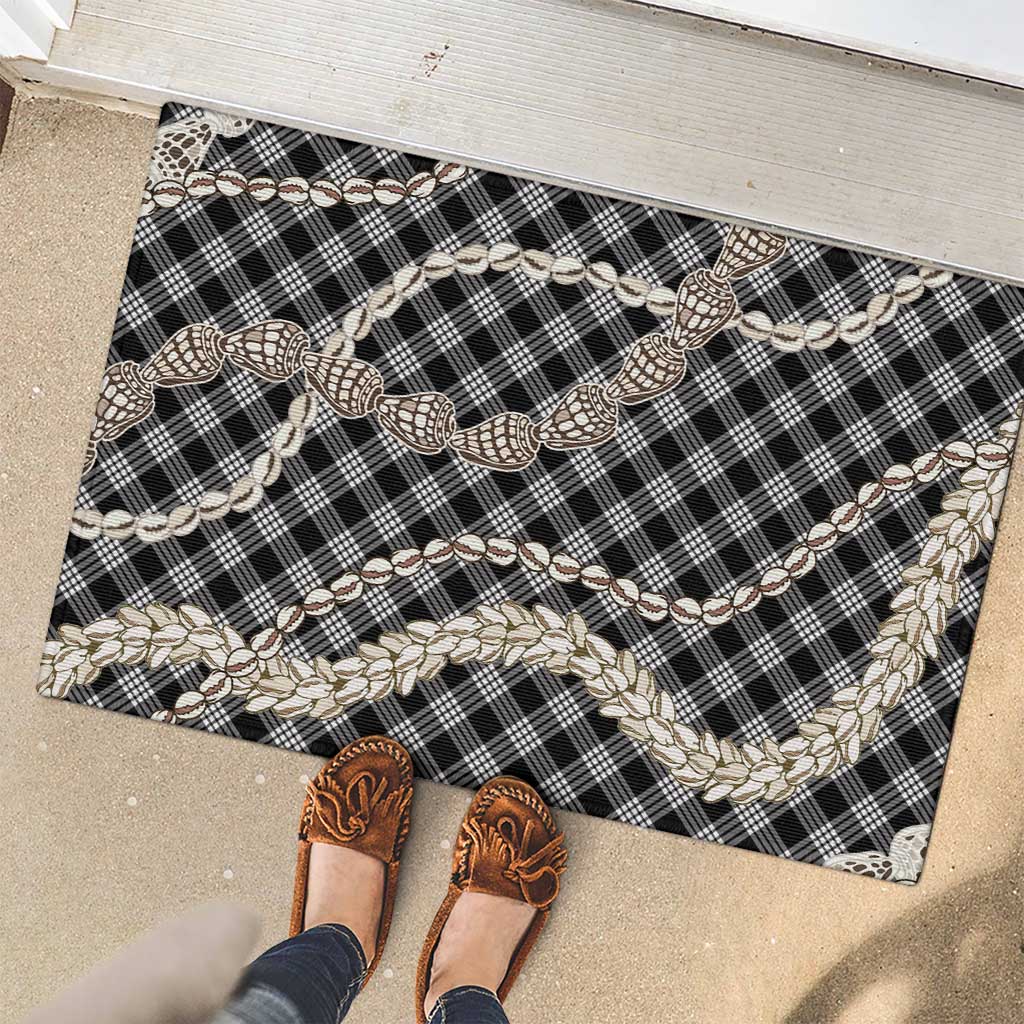 Black Aloha Hawaii Shell Lei Rubber Doormat Palaka Hebrew Cone Honey Cowrie Elegant Curves LT14 - Polynesian Pride