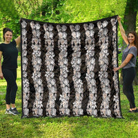 Black and Beige Hawaii Shell Lei Quilt Hawaiian Sunrise Shell Hebrew Cone Plumeria LT14 - Polynesian Pride