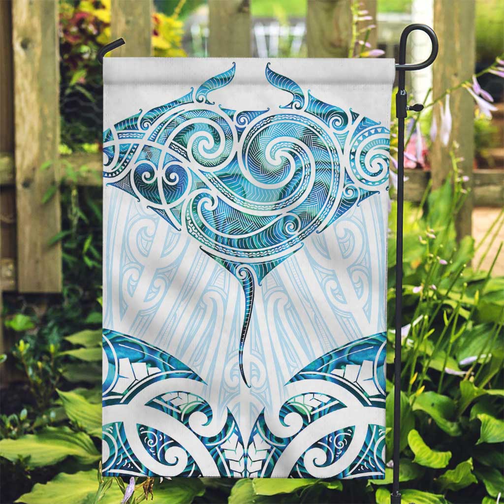 New Zealand Manta Ray Tattoo Garden Flag Aotearoa Maori Haehae Paua Shell LT14 Garden Flag White - Polynesian Pride