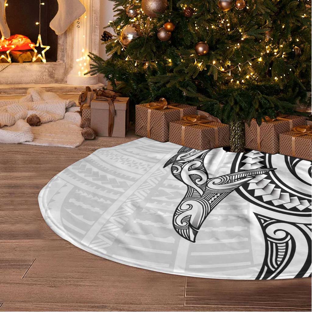 New Zealand Hammerhead Shark Tree Skirt Maori Haehae Mangopare White LT14 - Polynesian Pride