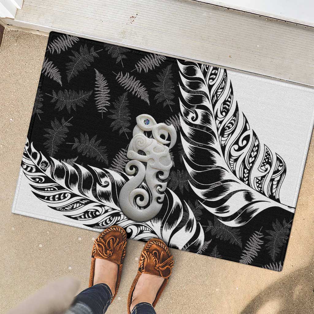 Aotearoa Manaia NZ Maori Silver Fern Rubber Doormat LT14 - Polynesian Pride