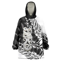 Aotearoa Manaia NZ Maori Silver Fern Wearable Blanket Hoodie LT14 One Size Black - Polynesian Pride