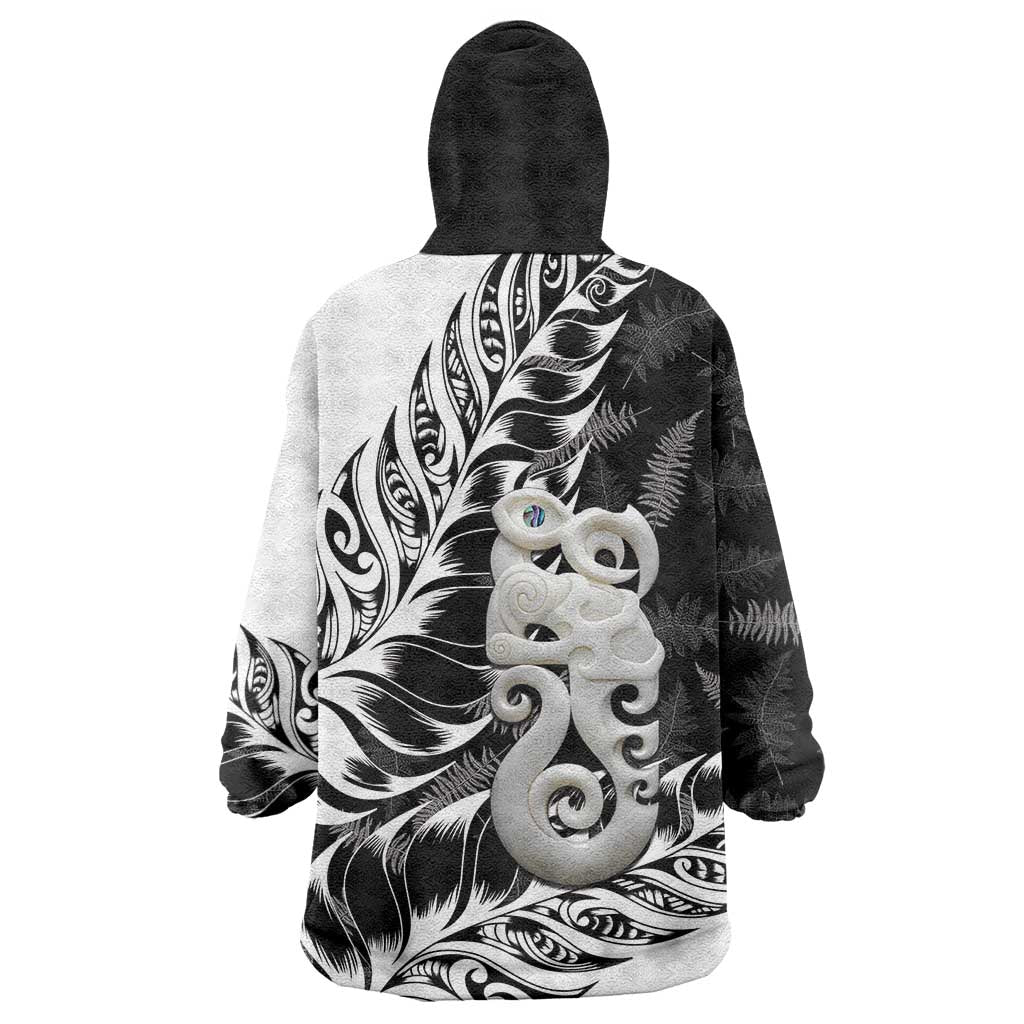 Aotearoa Manaia NZ Maori Silver Fern Wearable Blanket Hoodie LT14 - Polynesian Pride