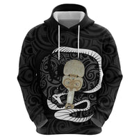 Black New Zealand Eel Hoodie Aotearoa Maori Tuna With Kotiate Weapon LT14 - Polynesian Pride