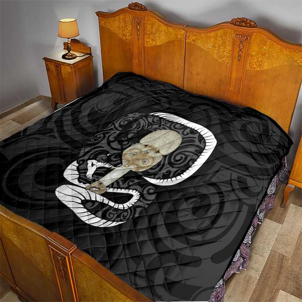 Black New Zealand Eel Quilt Aotearoa Maori Tuna With Kotiate Weapon LT14 - Polynesian Pride