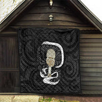 Black New Zealand Eel Quilt Aotearoa Maori Tuna With Kotiate Weapon LT14 - Polynesian Pride