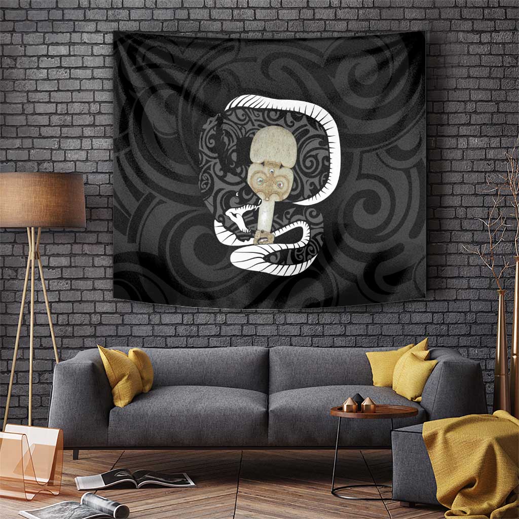 Black New Zealand Eel Tapestry Aotearoa Maori Tuna With Kotiate Weapon LT14 - Polynesian Pride