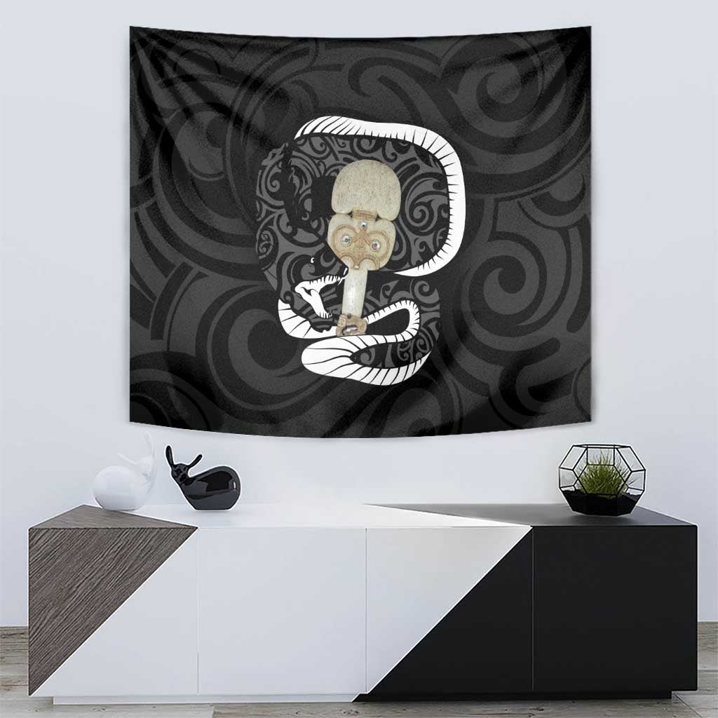 Black New Zealand Eel Tapestry Aotearoa Maori Tuna With Kotiate Weapon LT14 - Polynesian Pride