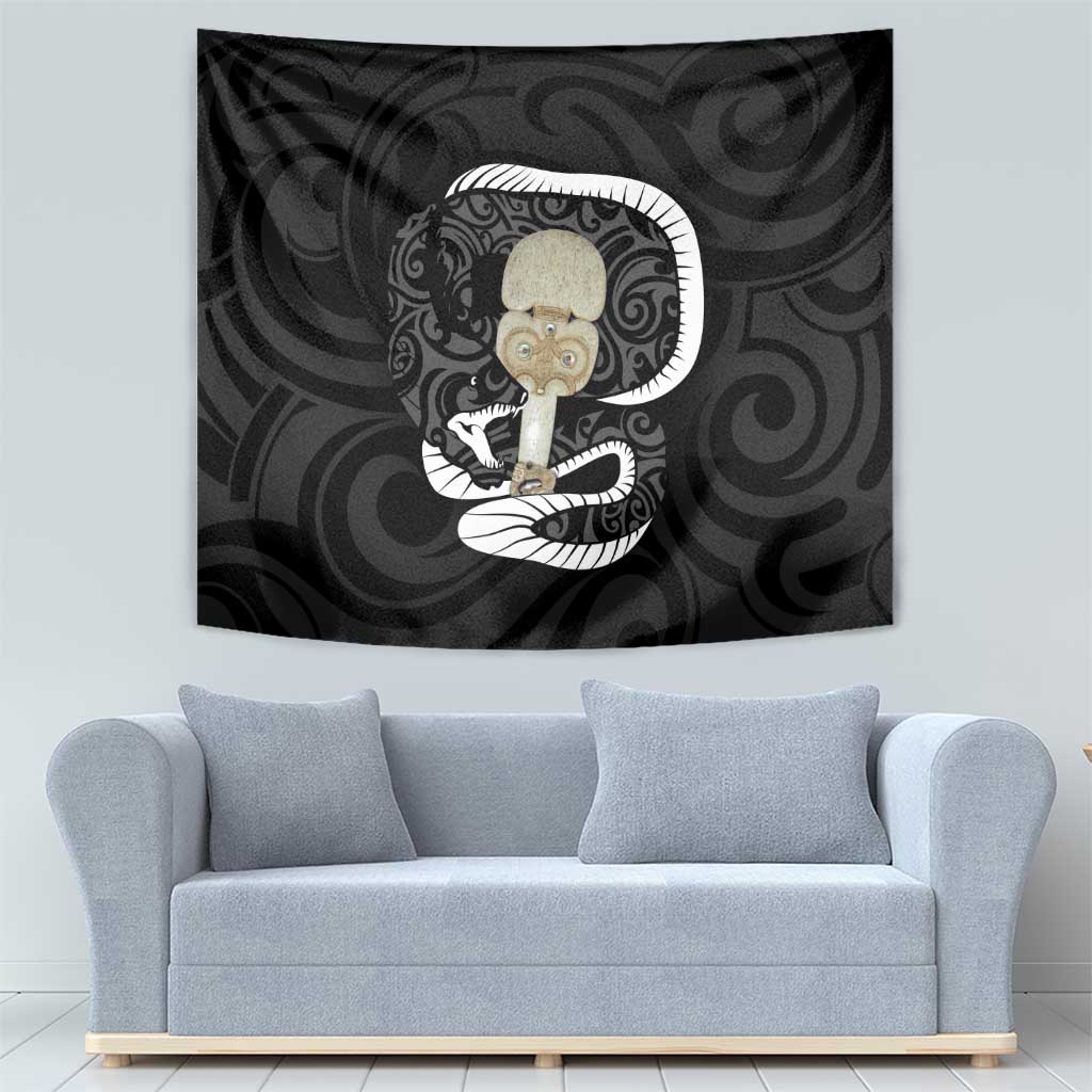 Black New Zealand Eel Tapestry Aotearoa Maori Tuna With Kotiate Weapon LT14 - Polynesian Pride