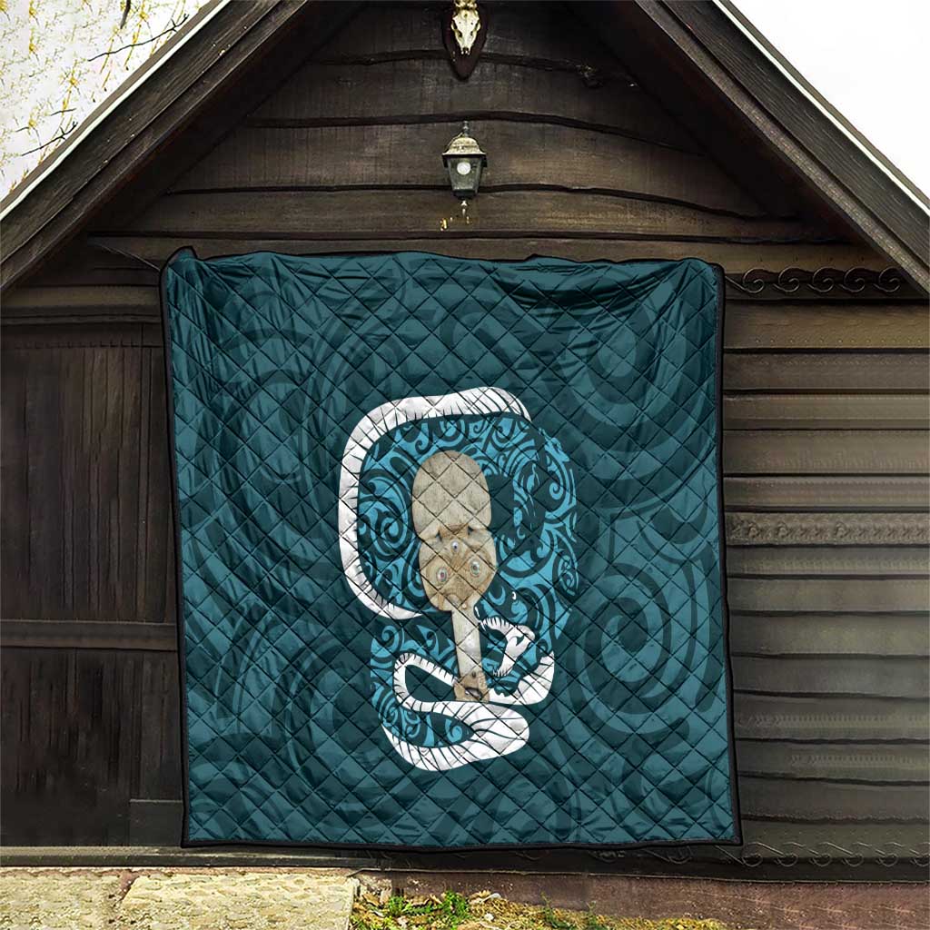 Turquoise New Zealand Eel Quilt Aotearoa Maori Tuna With Kotiate Weapon LT14 - Polynesian Pride