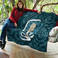 Turquoise New Zealand Eel Quilt Aotearoa Maori Tuna With Kotiate Weapon LT14 - Polynesian Pride