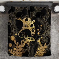 Black And Gold Aotearoa Whai Bedding Set NZ Stingrays Maori Curves Style LT14 Gold - Polynesian Pride