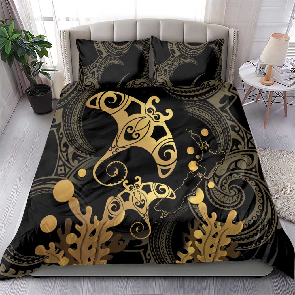 Black And Gold Aotearoa Whai Bedding Set NZ Stingrays Maori Curves Style LT14 - Polynesian Pride