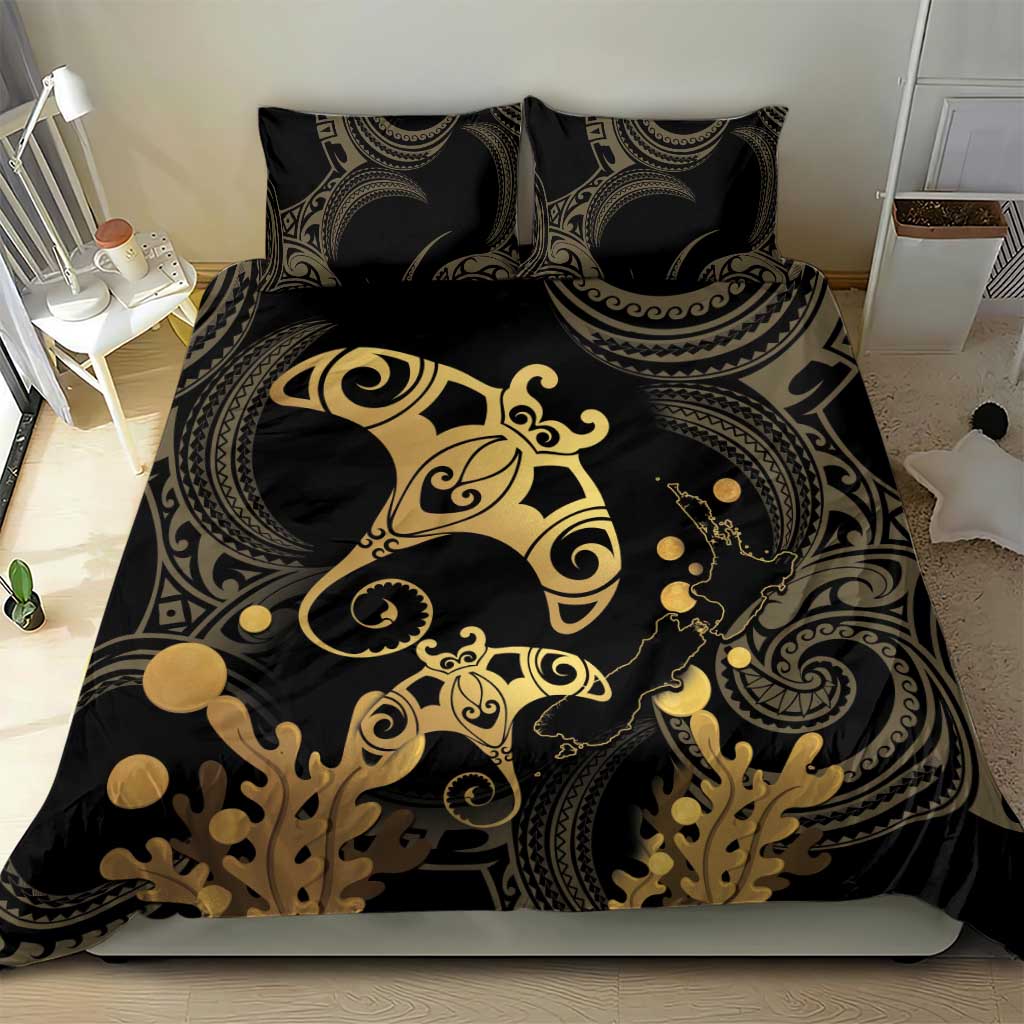 Black And Gold Aotearoa Whai Bedding Set NZ Stingrays Maori Curves Style LT14 - Polynesian Pride